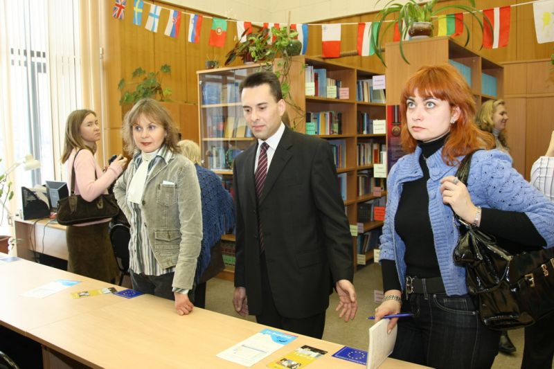 Совещание представителей Центров ЕС стран СНГ в Информационном центре МП факультета и ИЕП (27.02.2009)