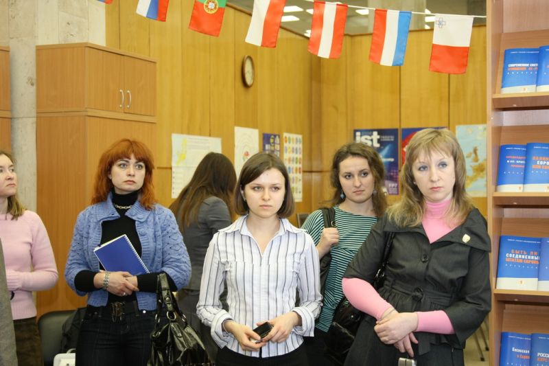 Совещание представителей Центров ЕС стран СНГ в Информационном центре МП факультета и ИЕП (27.02.2009)