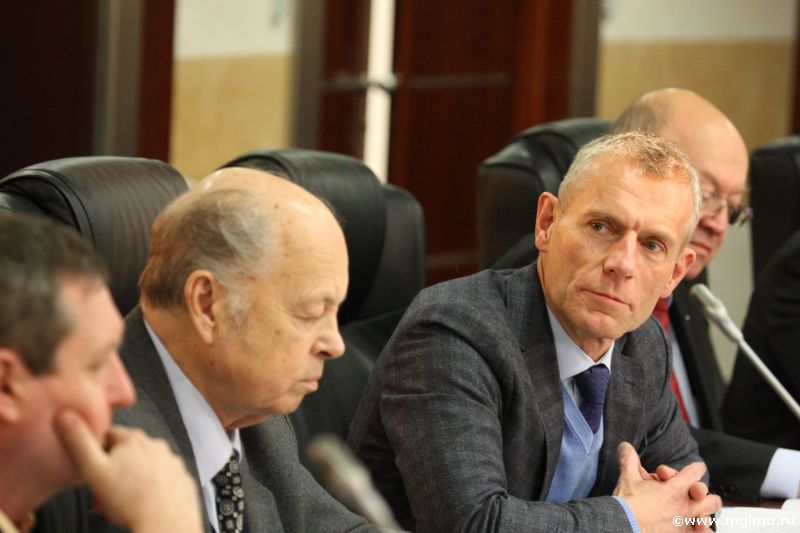 Депутаты Европарламента в ЕУИ (7.02.2012)
