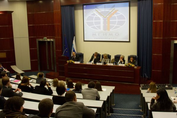 В ЕУИ открыт учебный семестр 2012/2013 года (11.02.2013)