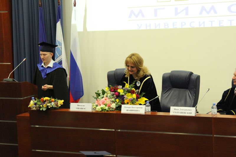 Вручение дипломов выпускникам магистратуры ЕУИ (15.06.15)