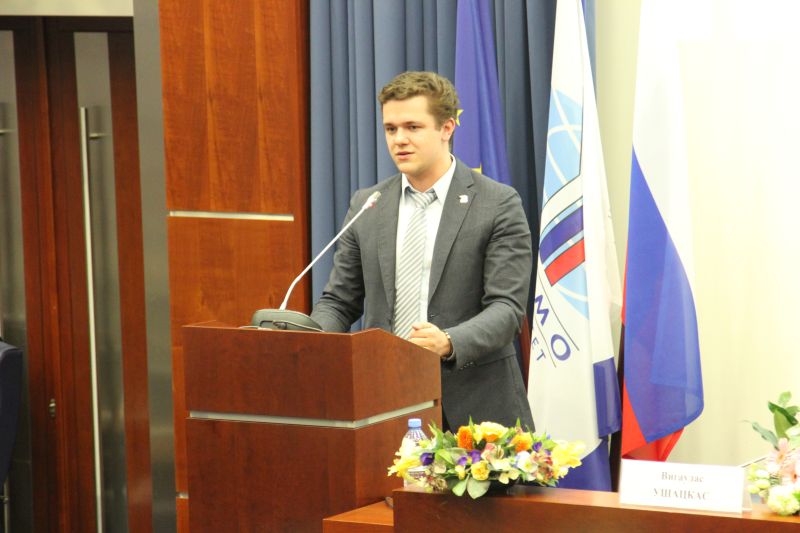 Вручение дипломов выпускникам магистратуры ЕУИ (15.06.15)