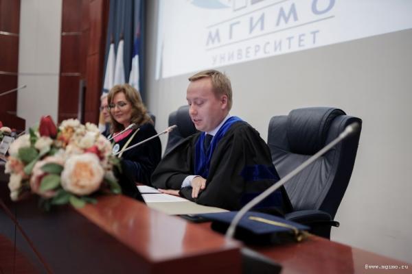Выпускники магистратуры Европейского учебного института получили дипломы