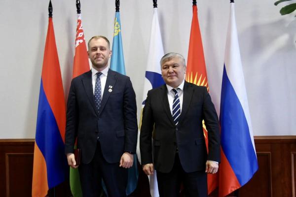 Сотрудники МГИМО отмечены наградами Евразийской экономической комиссии