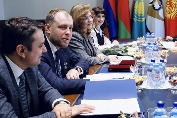 Сотрудники МГИМО отмечены наградами Евразийской экономической комиссии