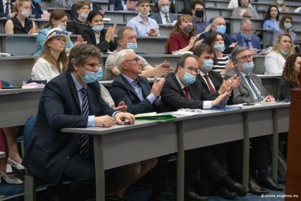 Краткосрочные курсы ЕУИ и Совета Европы, май 2021