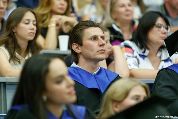 Вручение дипломов магистров