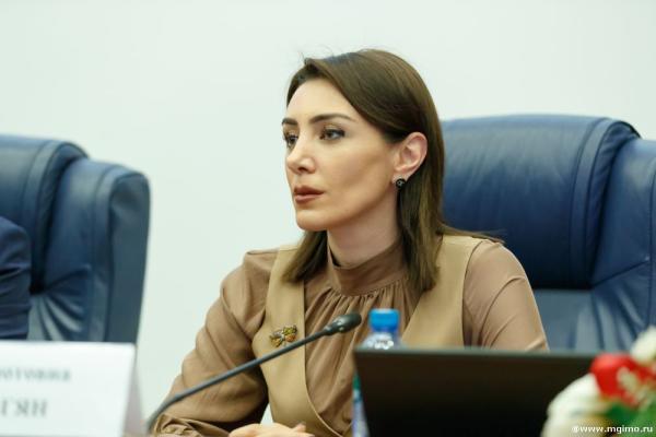 Вручение дипломов магистров