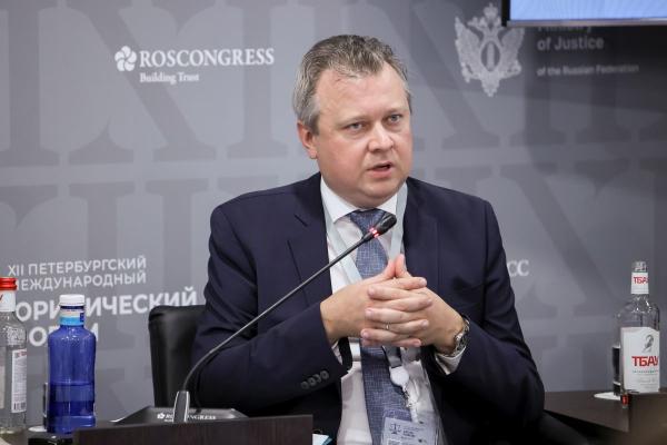 ПМЮФ: сессия «Злоупотребление и манипулирование темой прав человека как инструмент политического давления на международных площадках»