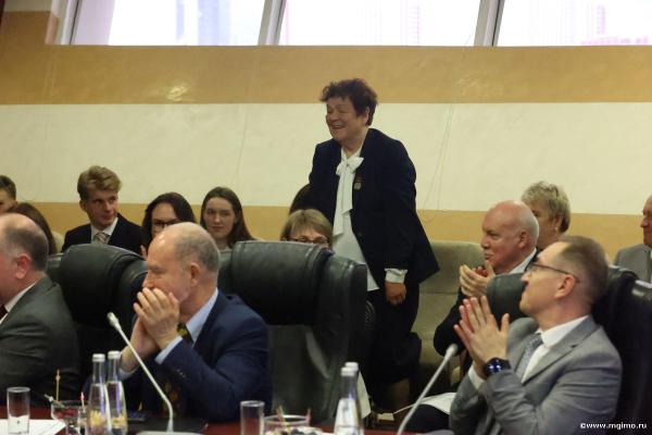 Защита кандидатской диссертации М.Б.Лобова