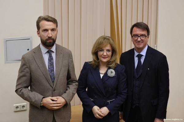 Открытие учебного года в Евразийском учебном институте