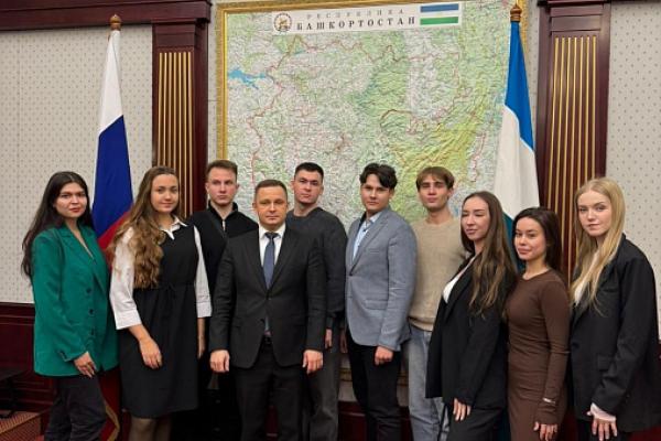 Студенты Уфимского университета науки и технологий в Москве